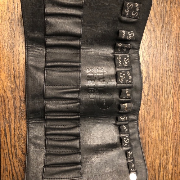 Sigma brushes with dry and shape case - Picture 3 of 7